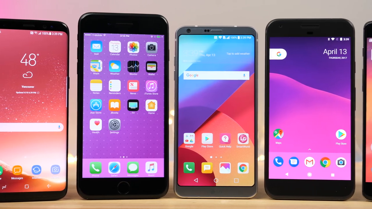 Pixel 8 vs galaxy s23. LG g8 vs iphone 8 Plus. Iphone 7 Samsung s8. S8 Plus vs iphone 6s Plus. Iphone 7 vs s8 фронтальная.